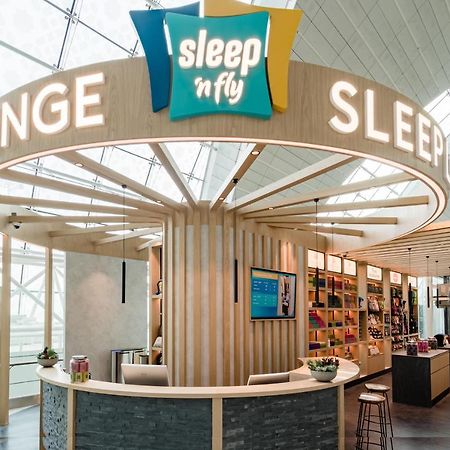 Sleep 'N Fly Sleep Lounge, B-Gates Terminal 3 - Transit Only Hotell Dubai Exteriör bild