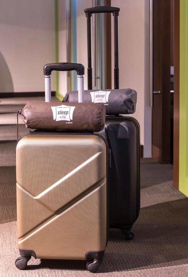 Sleep 'N Fly Sleep Lounge, B-Gates Terminal 3 - Transit Only Hotell Dubai Exteriör bild