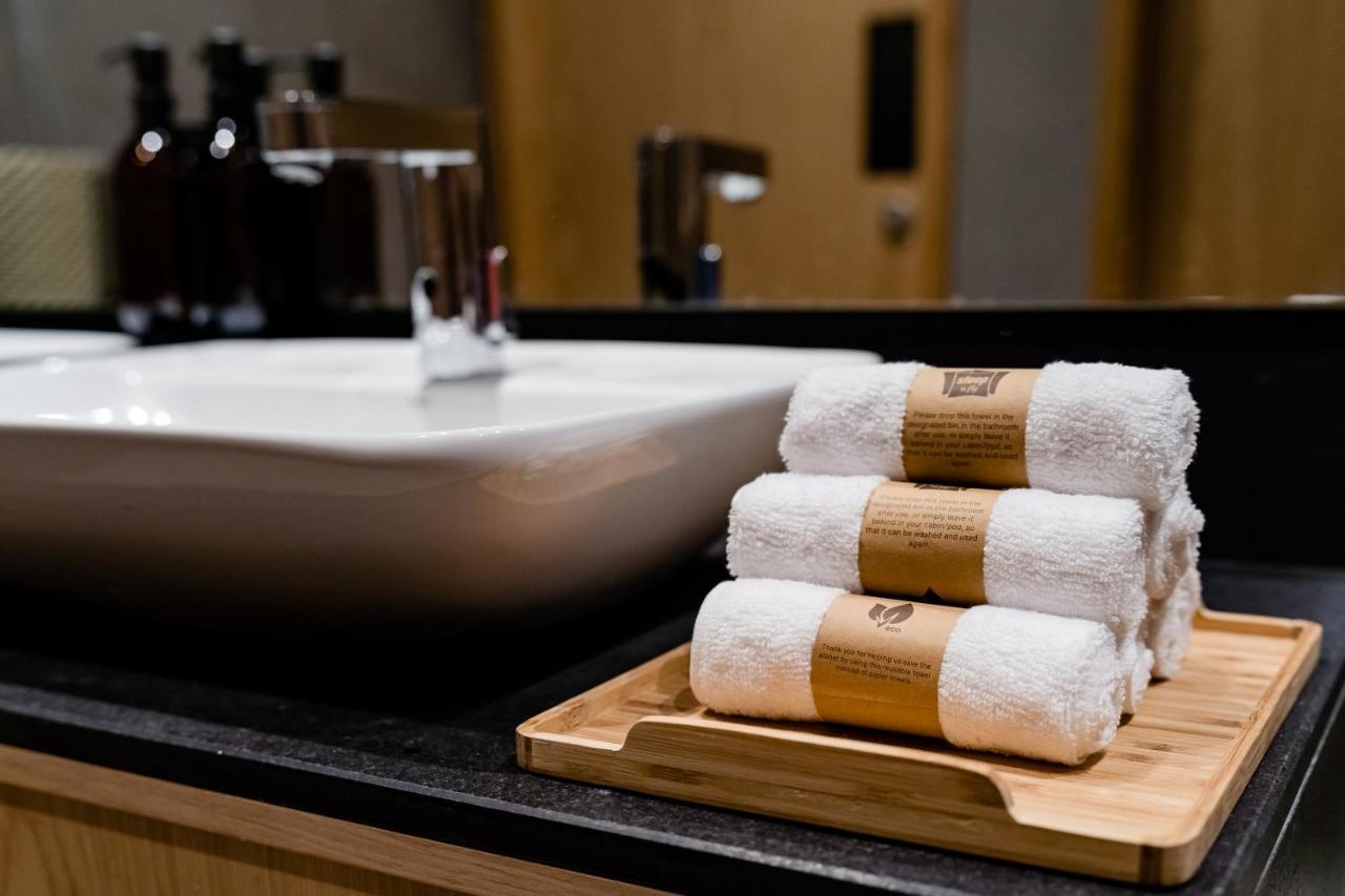 Sleep 'N Fly Sleep Lounge, B-Gates Terminal 3 - Transit Only Hotell Dubai Exteriör bild